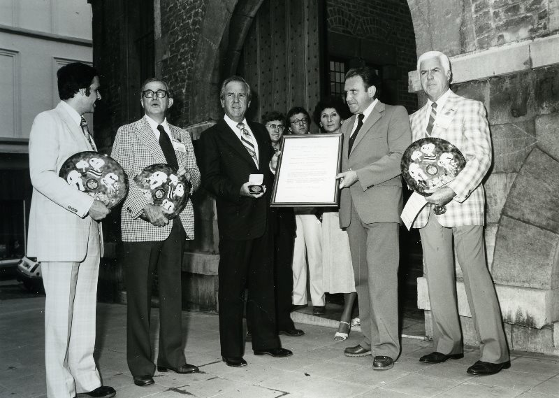 1979: SIGNATURE À NAMUR DE LA CHARTE DE JUMELAGE ENTRE LES DEUX VILLES