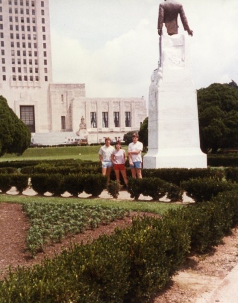 1984: ECHANGE DE JEUNES EN FAMILLE À LAFAYETTE