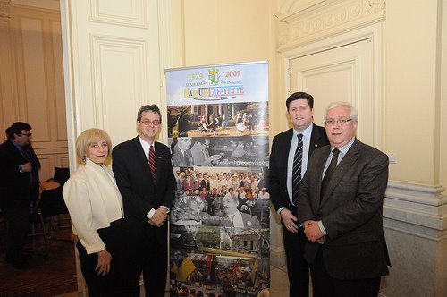 2010: VISITE À NAMUR DE L’AMBASSADEUR DES USA, HOWARD W. GUTMAN